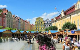Apartament Przy Starówce - Hampton - Apartment in Old Town - Main Square, Amazing View, Top Location!
